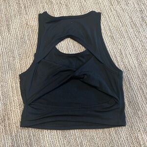 AE crop tank